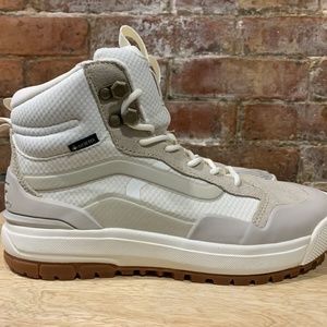 NEW! Vans Ultra Range EXO HI MTE Gore-Tex Boots Womens' Size 6.5/Men's 5